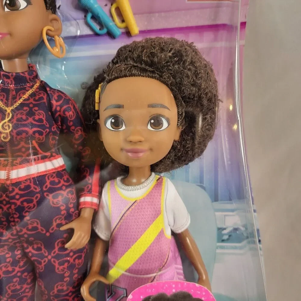 Mattel Karma's World Karma Grant & Lady K Doll 2-Pack Find Your Voice‎ Netflix